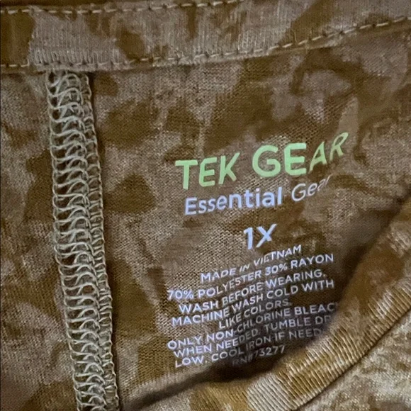 Tek Gear Mustard Floral Short Sleeve Top - Picture 2 of 2